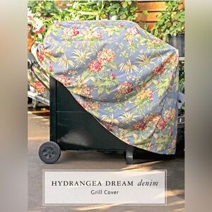 Brand new with tags - April Cornell Hydrangea Dream Outdoor Grill Cover